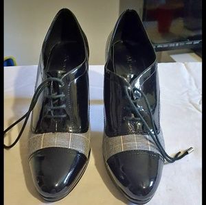 Anne Klein Plaid Shoe